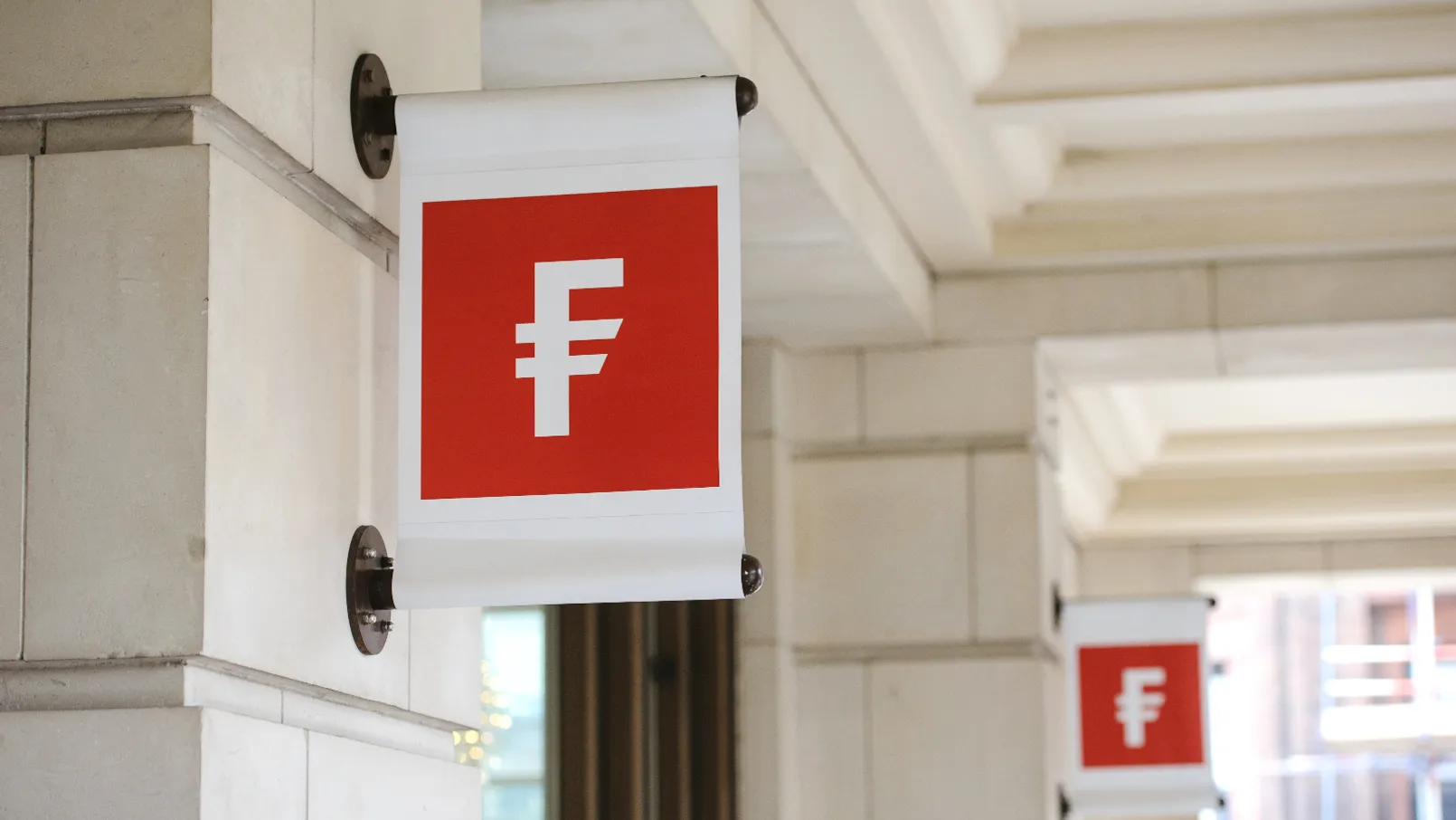 Fidelity International.webp