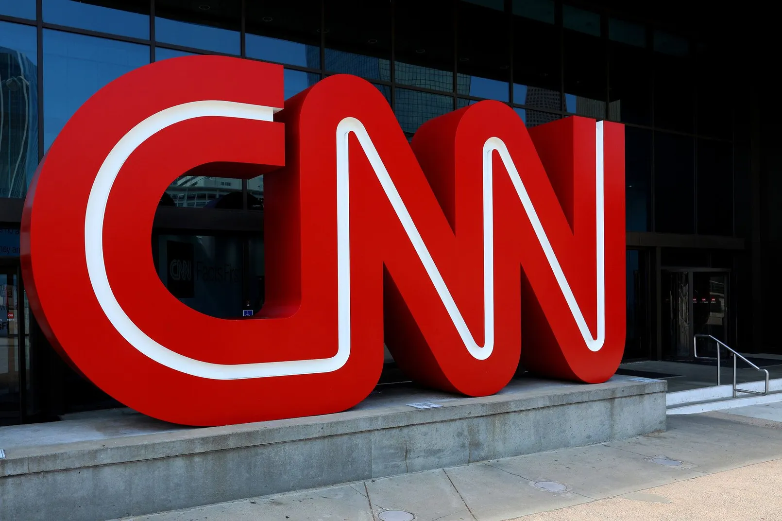 Cnn.jpg