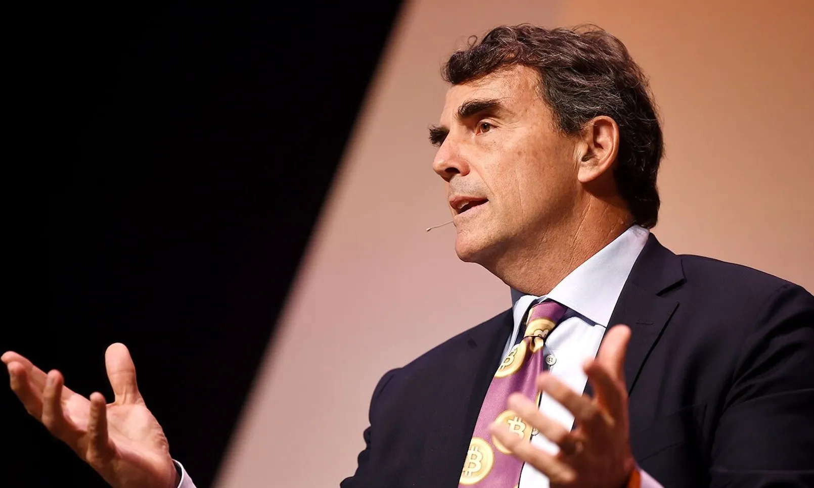 Tim Draper Defends Holmes