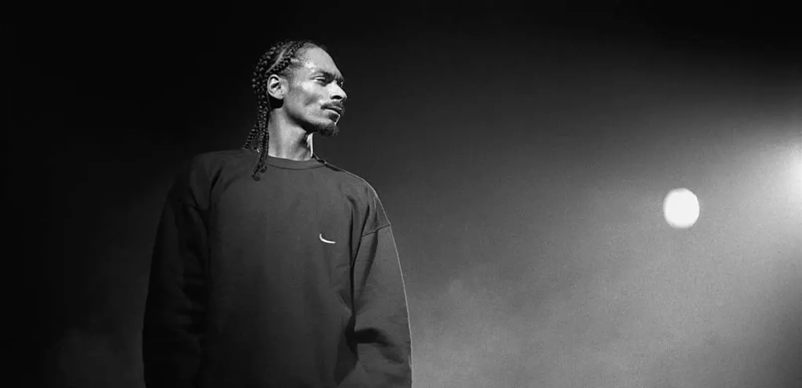 1651925133 Snoop Dog 02