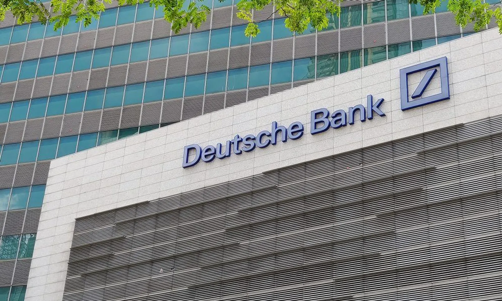 Deutsche Bank.jpg