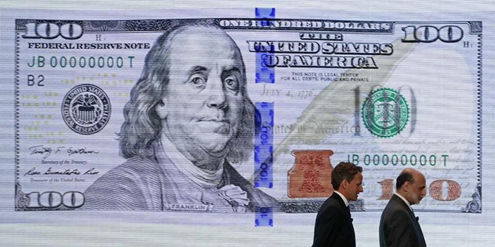 Monetary Policy Central Banks Supporting 100 Dollar Bill 760x380.jpg