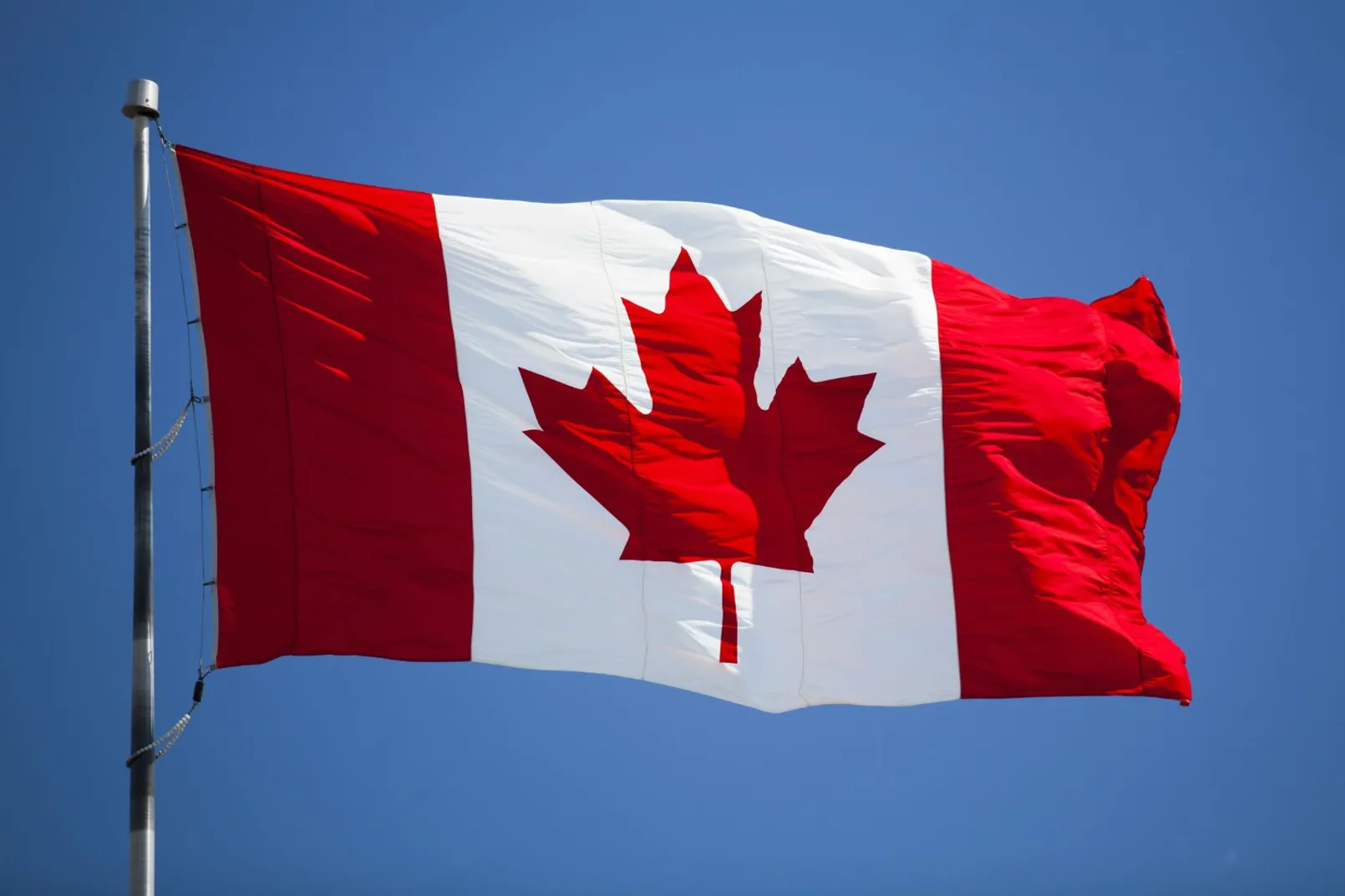 National Flag Canada Lge2 56a0e57f5f9b58eba4b4f422